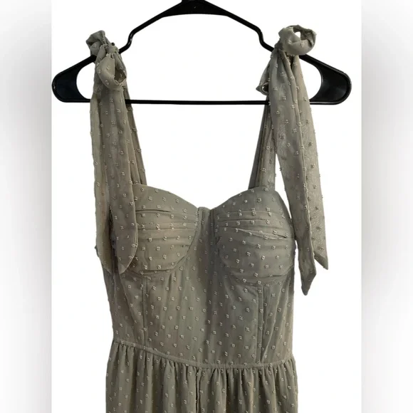 Emily Wonder Sage Green Boho Jumpsuit Structured Bust Swiss Dot Size L New - Picture 3 of 7